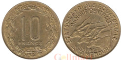 Экваториальная Африка. Камерун. 10 франков 1967 год. Африканские антилопы.