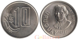 Уругвай. 10 новых песо 1981 год. Хосе Хервасио Артигас. Цветок эритрины.