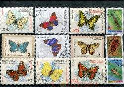 Набор марок. Бабочки. 12 марок + планшетка. № 1556.