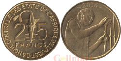 Западная Африка (BCEAO). 25 франков 2004 год. Золотая гиря народа ашанти.