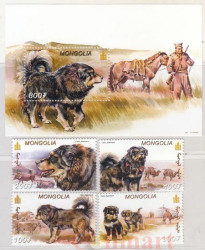 Почтовый блок + 4 марки. Монголия.  Собаки (2002).
