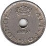  Норвегия. 10 эре 1951 год. Король Хокон VII. (круг c отверстием) 