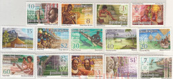 Набор марок. Папуа - Новая Гвинея. Сцены из жизни папуасов. 14 марок.