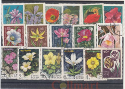 Набор марок. Цветы. 17 марок + планшетка. № 328