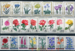 Набор марок. Цветы. 23 марки + планшетка. № 1356.