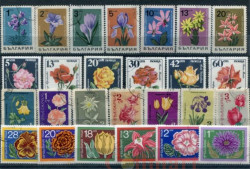 Набор марок. Цветы. 26 марок + планшетка. № 1367.
