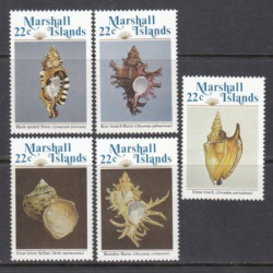 Набор марок. Маршалловы острова 1985 год. Морские раковины. (5 марок)