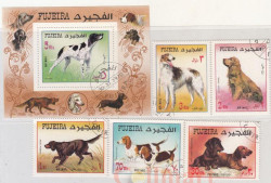 Почтовый блок + 5 марок. Фуджайра (Фуджейра) (ОАЭ). Собаки (1970).