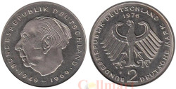 ФРГ. 2 марки 1976 год. Теодор Хойс, 20 лет Федеративной Республике (1949-1969). (F)