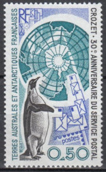Марка. Французские Южные и Антарктические Территории 1991 год. Карта Антарктиды. Императорский пингвин.