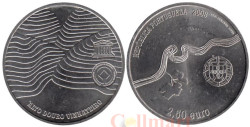Португалия. 2,5 евро 2008 год. ЮНЕСКО - Винодельческий регион Альто-Дору.